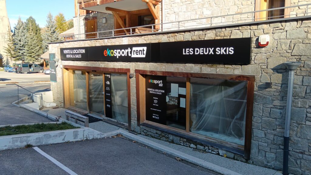 WhatsApp Image 2025-10-28 at 15.03.01