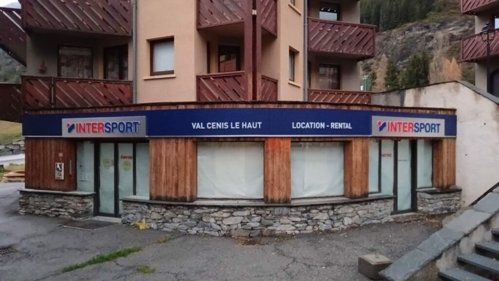 WhatsApp Image 2025-11-17 at 17.14.34