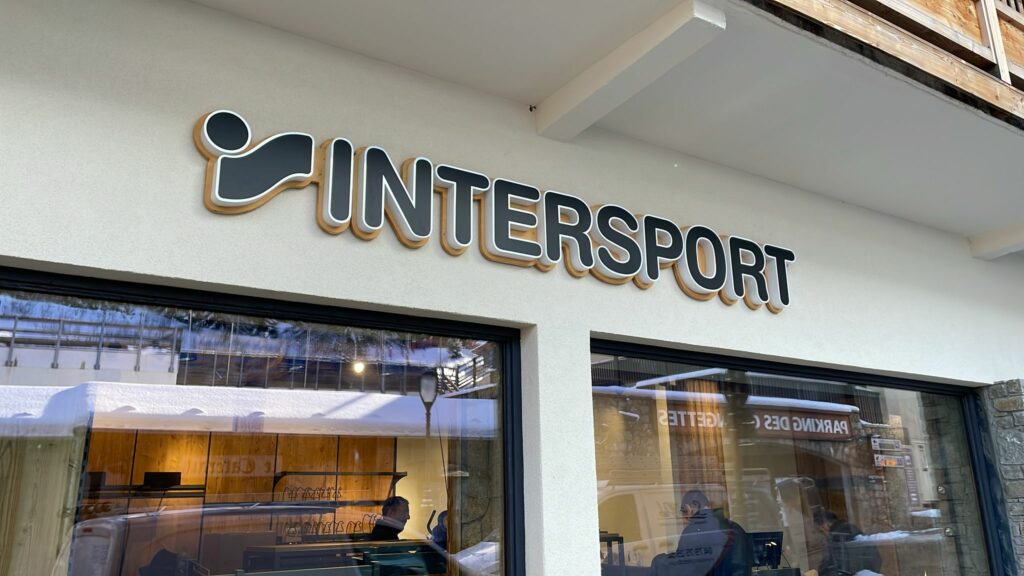 WhatsApp Image 2025-12-02 at 11.43.11