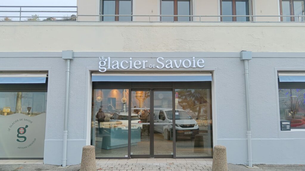 WhatsApp Image 2025-12-22 at 11.02.37